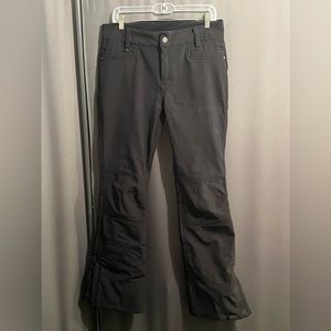 Roxy junior ski pants.